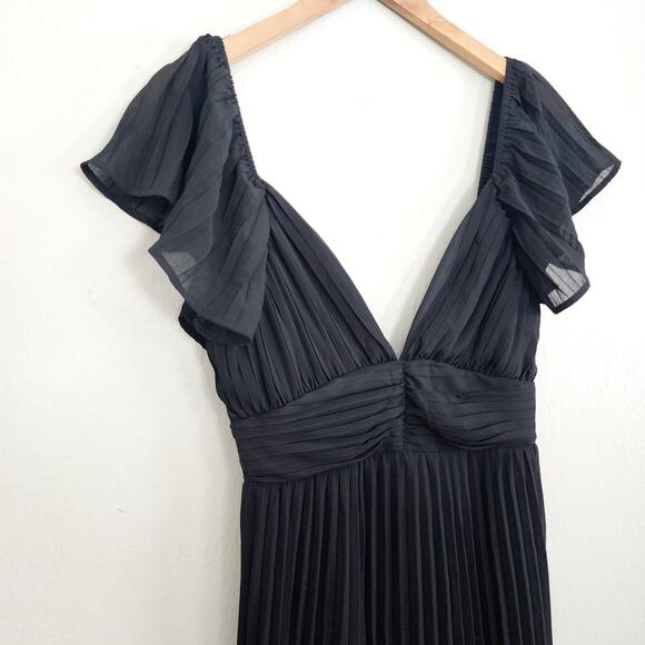 NEW Lulus Ideal Occasion Black Pleated Flutter Sleeve Backless Maxi Dress - Picture 7 of 13